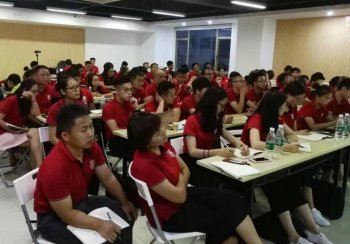 同进科技搭上网络营销快车共创新未来